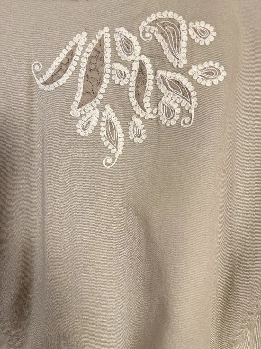 Chico's Tan Cotton Embroidered Open Jacket XL Boho Scallop Hem - Picture 5 of 8